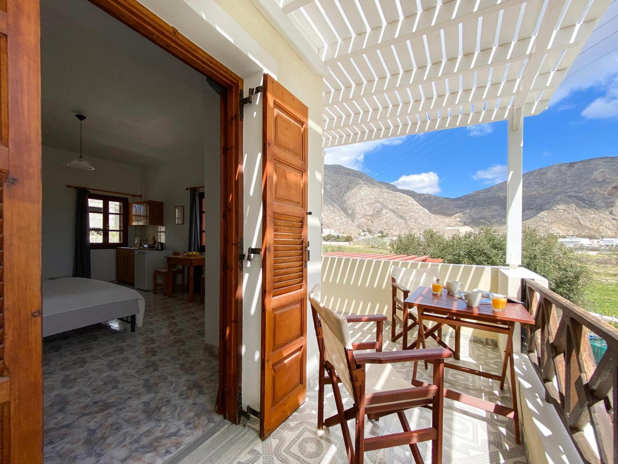 Almyra Villa Perissa  Quarto foto