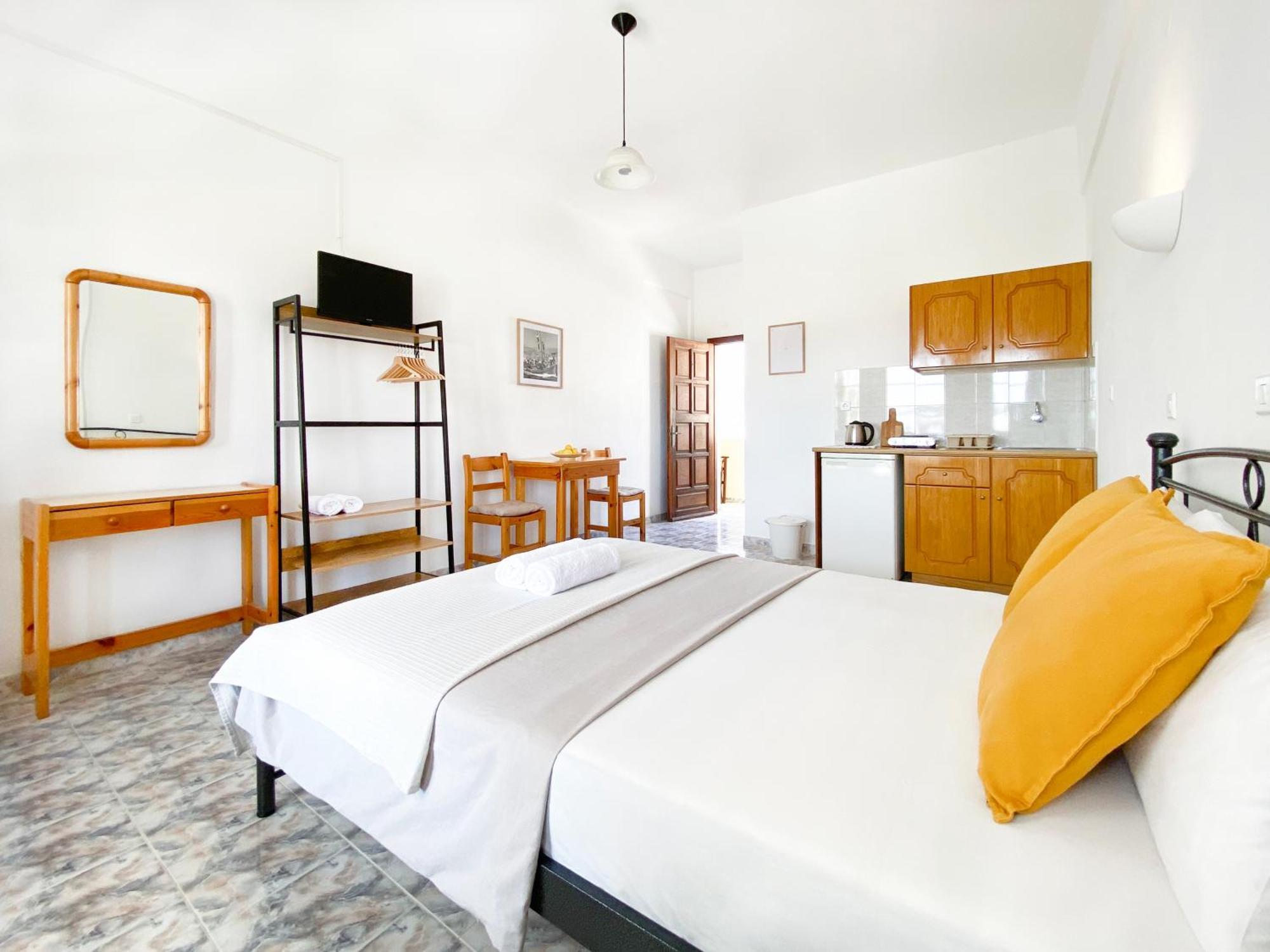 Almyra Villa Perissa  Quarto foto