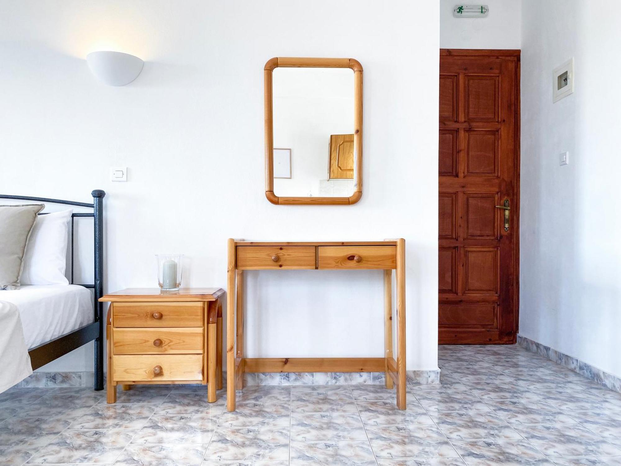 Almyra Villa Perissa  Quarto foto