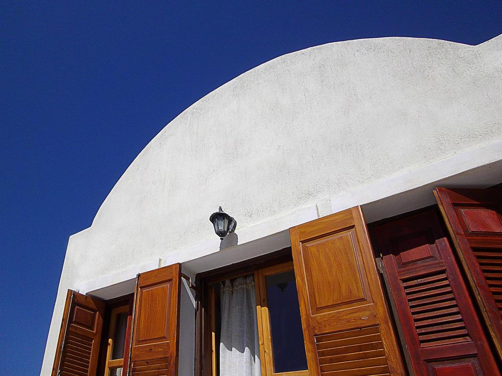 Almyra Villa Perissa  Quarto foto